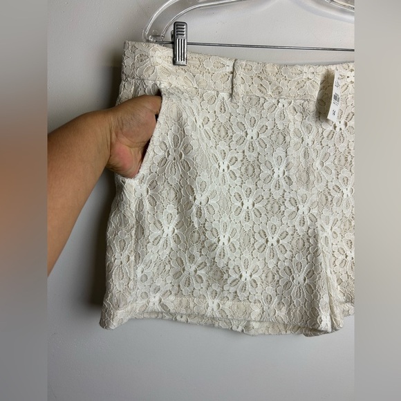LOFT Cream Lace Shorts plus Size 14 fairy old money nwt - Picture 4 of 13